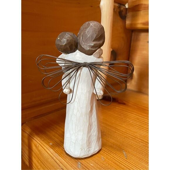 WILLOW TREE Angels Embrace Figurine 5" - Picture 2 of 4
